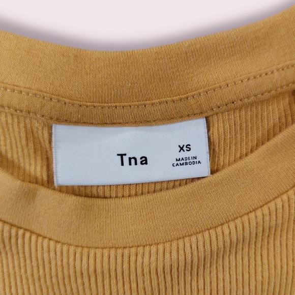 TNA Ribbed T-Shirt Short Sleeve Yellow - Picture 5 of 9